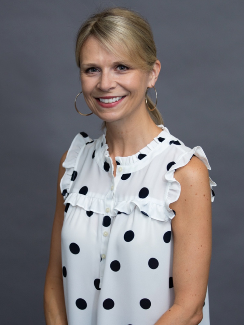 Headshot from Cara Habegger